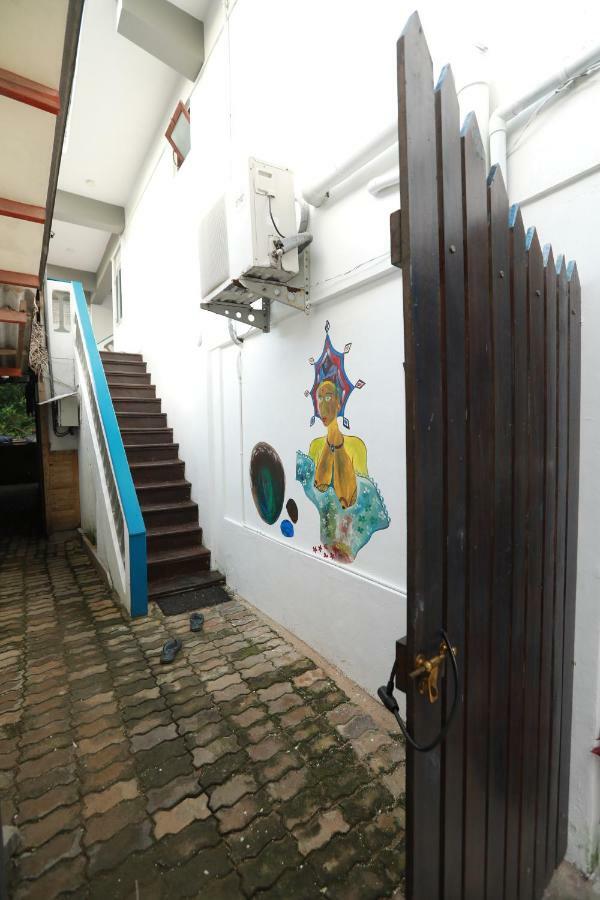Dock Holiday Guest House Unawatuna Exterior photo